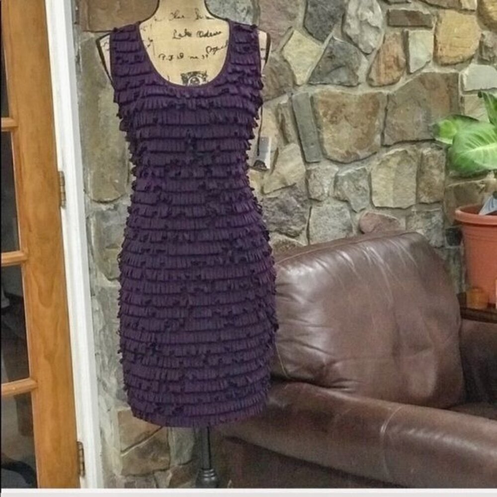 NWT Donna Morgan frilly tiered sleeveless dress size 8 purple